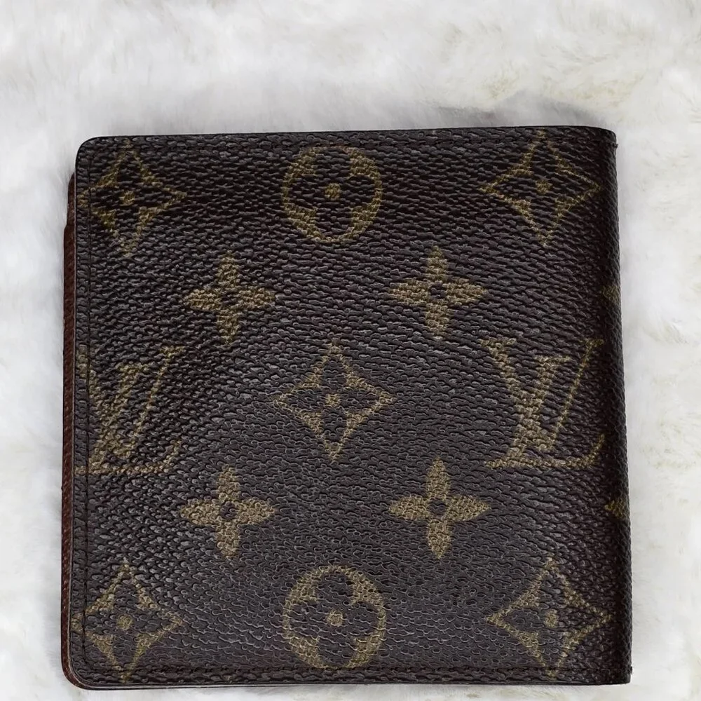 LOUIS VUITTON Folded Wallet Porte Vieille Credit Monet Monogram